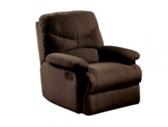 Top 7 Best Recliners For Small People – 2017 Reviews